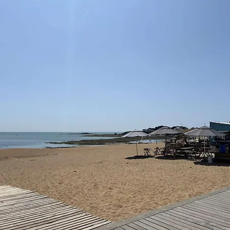 Casa de Férias Maison Spacieuse Proche Plage, 4 Chambres, Terrasse, Parking, Internet à St-gilles - Fr-1-224-820 Saint-Gilles-Croix-de-Vie