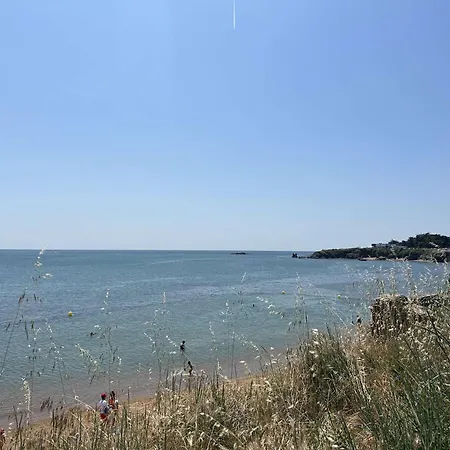 Maison Spacieuse Proche Plage, 4 Chambres, Terrasse, Parking, Internet à St-gilles - Fr-1-224-820 Casa de Férias Saint-Gilles-Croix-de-Vie