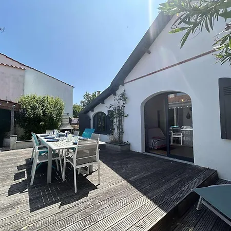 Maison Spacieuse Proche Plage, 4 Chambres, Terrasse, Parking, Internet à St-gilles - Fr-1-224-820 Casa de Férias Saint-Gilles-Croix-de-Vie