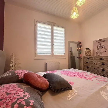 Maison Spacieuse Proche Plage, 4 Chambres, Terrasse, Parking, Internet à St-gilles - Fr-1-224-820 Saint-Gilles-Croix-de-Vie