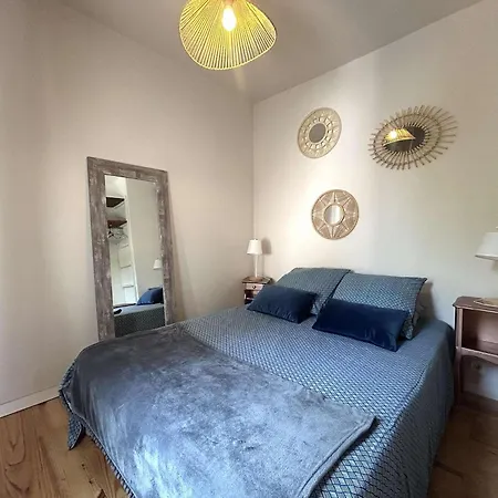 Maison Spacieuse Proche Plage, 4 Chambres, Terrasse, Parking, Internet à St-gilles - Fr-1-224-820
